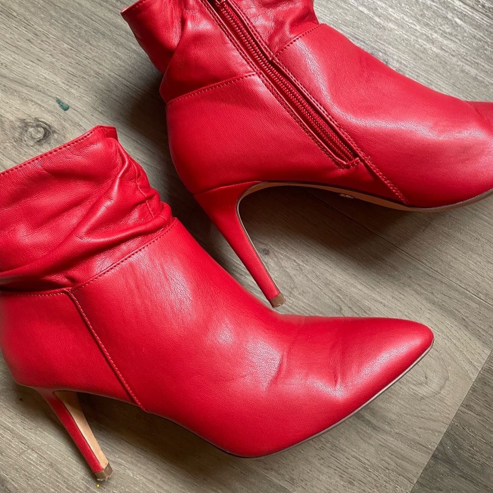 Xoxo red heeled booties